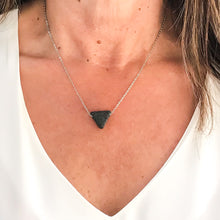 Load image into Gallery viewer, Essential Oil Necklace