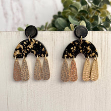 Load image into Gallery viewer, Chandelier Detailed Dangle Earrings