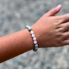 Load image into Gallery viewer, Hope and Strength Bracelet