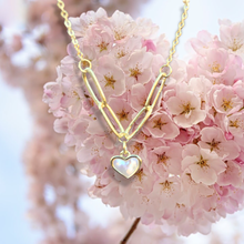 Load image into Gallery viewer, Give From The Heart In-laid Shell Necklace
