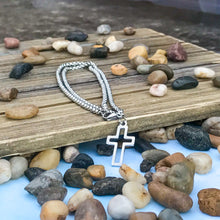 Load image into Gallery viewer, Men&#39;s Double Wrapped Cross Bracelet
